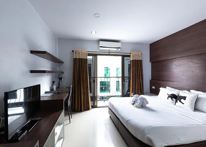 Bed By Hotel 3*