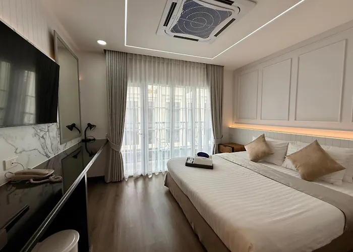 Bed By Hotel