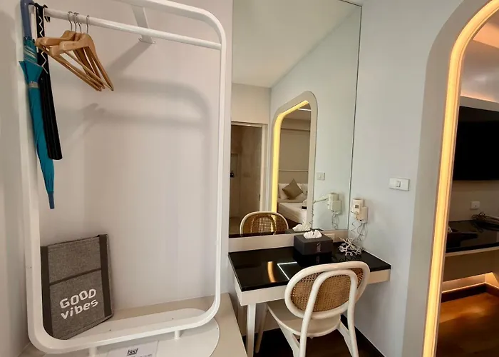 Bed By Hotel 3*